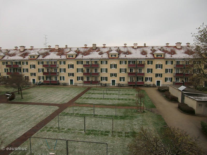 Blick aus dem Wohnungsfenster