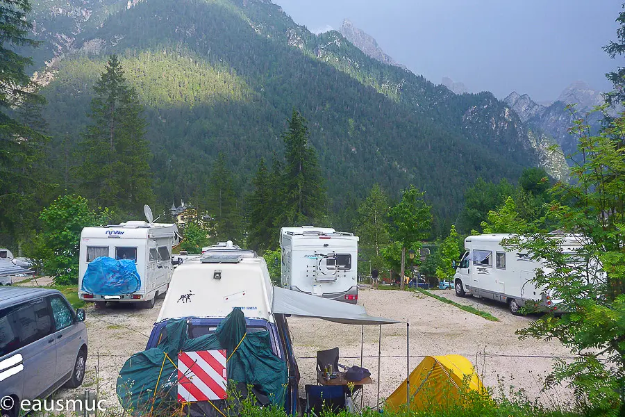 Wohnmobile auf dem Campingplatz