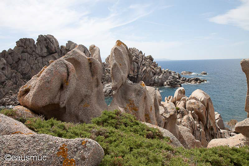 Granitfelsen an der Küste