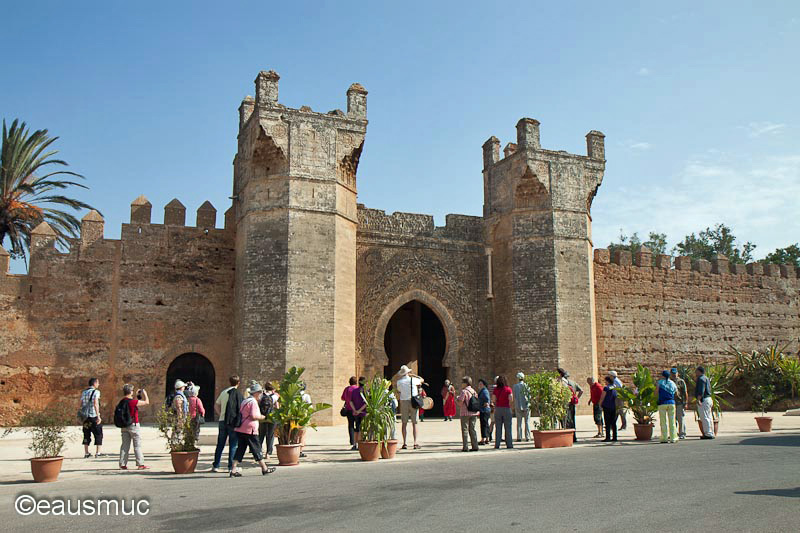 Vor der Stadtmauer von Rabat