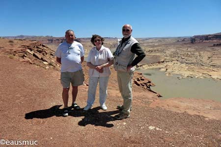 Charly, Christa und mein Vater hoch über dem Lake Powell