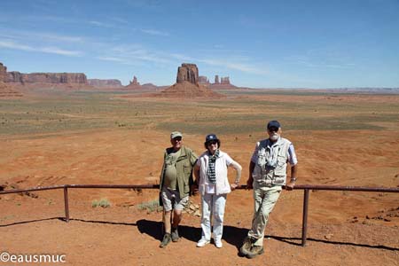 Charly, Christa und mein Vater im Monument Valley