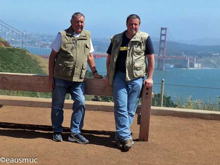 Mein Vater und ich vor der Golden Gate Bridge
