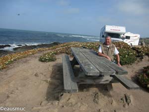 Mein Vater am Picknickplatz