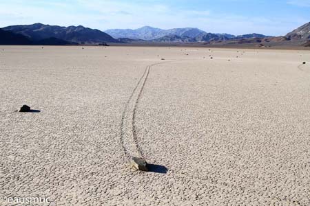 Racetrack Playa / wandernde Steine